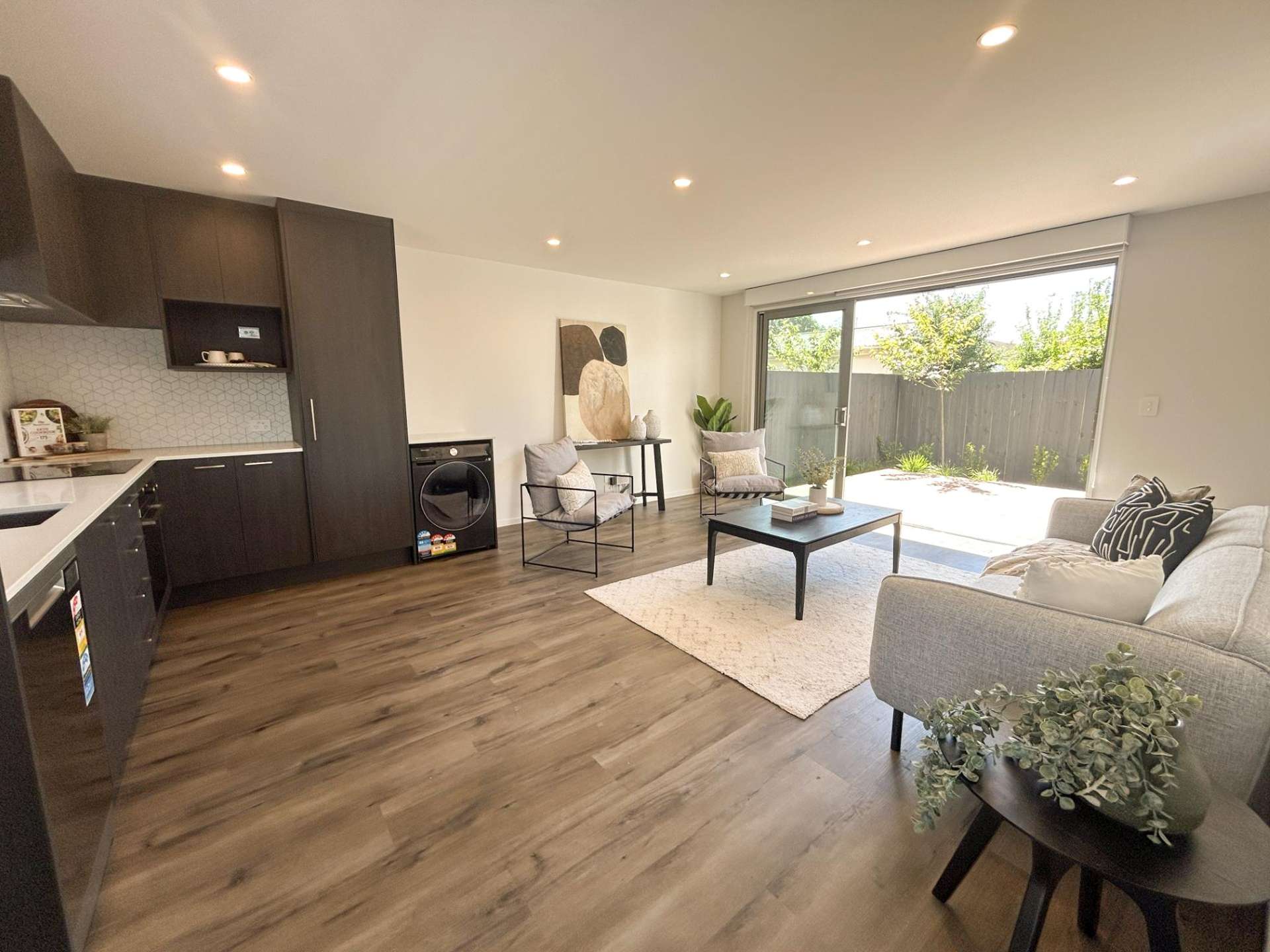 3/6 Strauss Place Somerfield_0