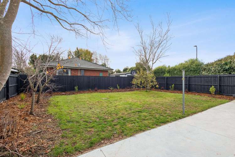 1/22 Downing Street Hoon Hay_15