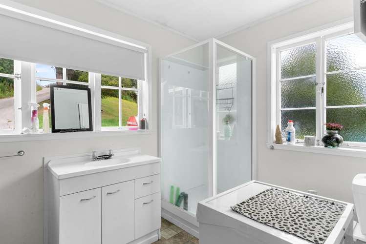 43B Hook Road Paparoa_6