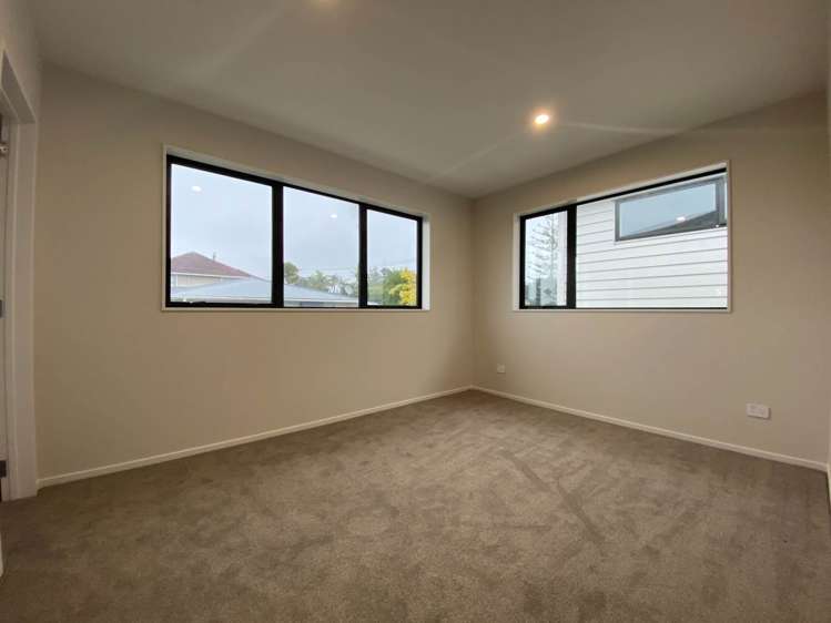 20A Neil Avenue Te Atatu Peninsula_10