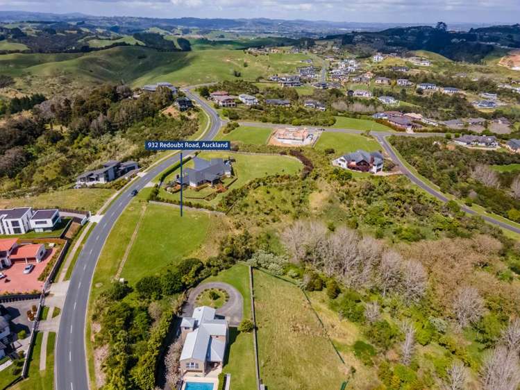 932 Redoubt Road Flat Bush_3