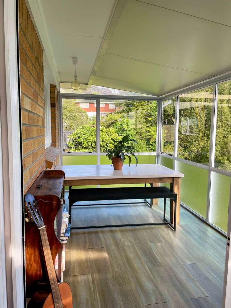 2/42 Girrahween Drive Totara Vale_5