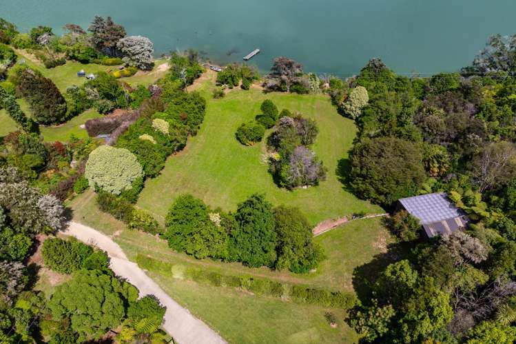 257 Queen Charlotte Drive Havelock_6