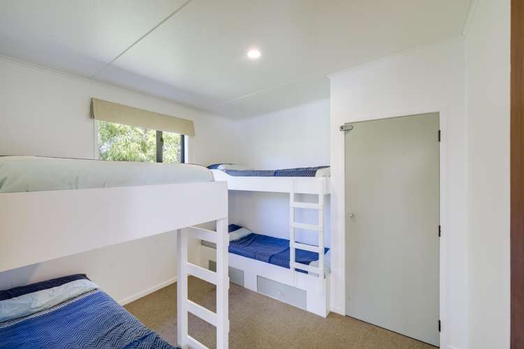 33 and 35 Airini Road Waimarama_19