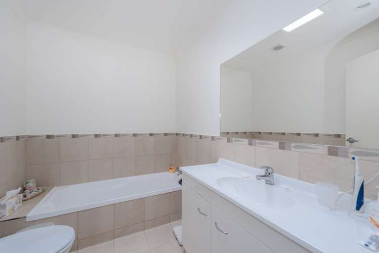 15/3 Turnbury Court Rototuna_9