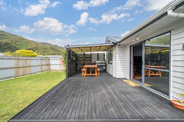 5 Ashburn Road Wainuiomata_4