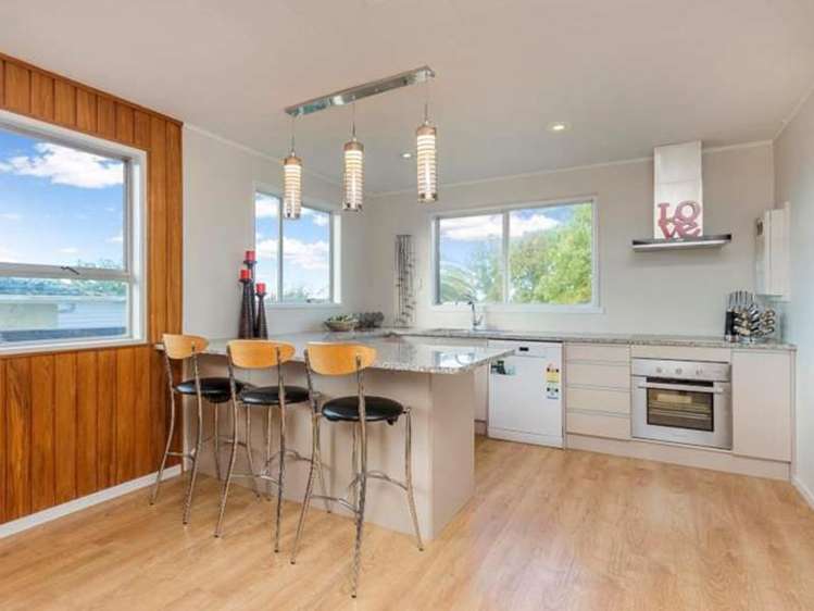 24 Solar Road Glen Eden_2