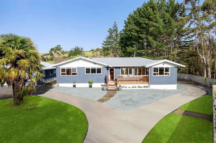 318 Inland Road_1