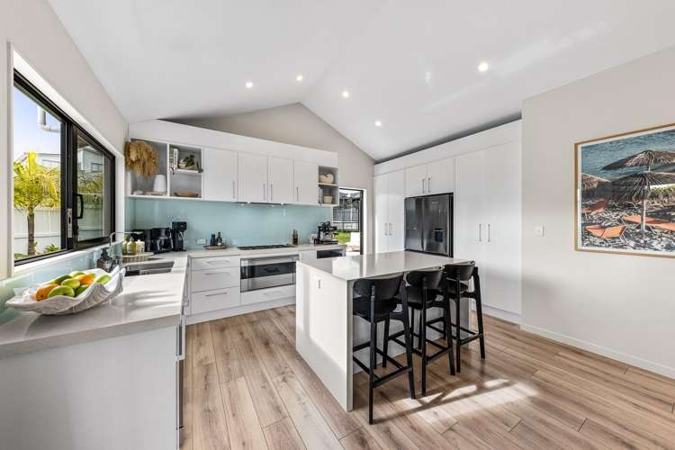 166 Wainui Road_3