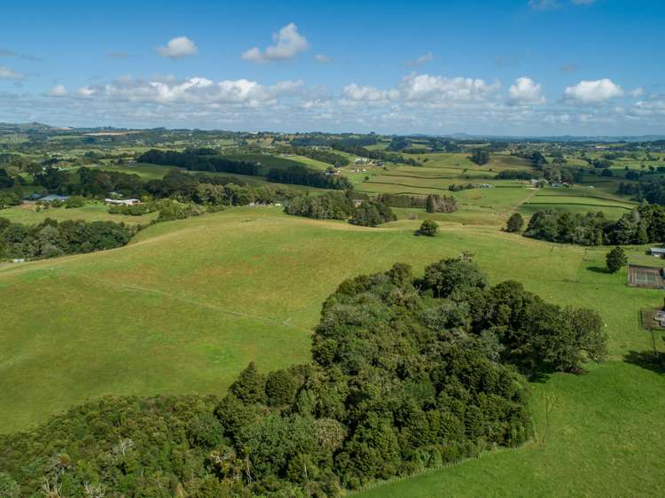 100 Burtt Road Paerata_9