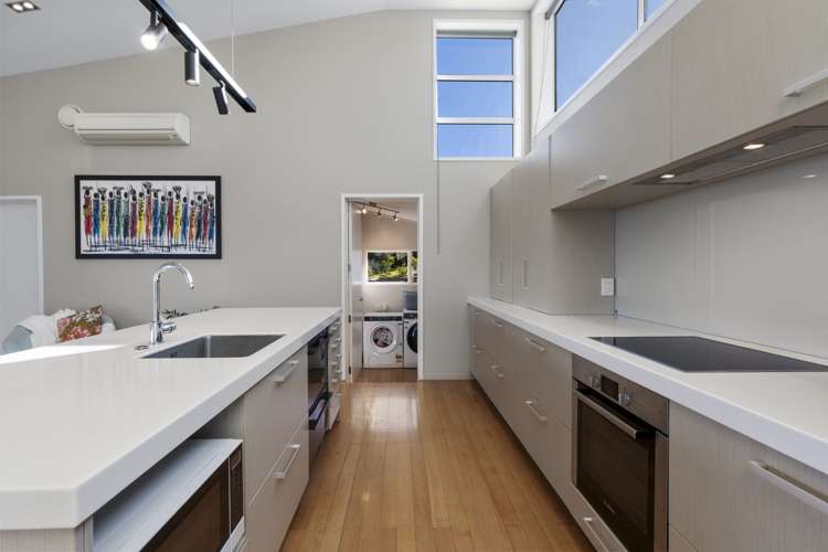 77 Goods Road Otumoetai_9