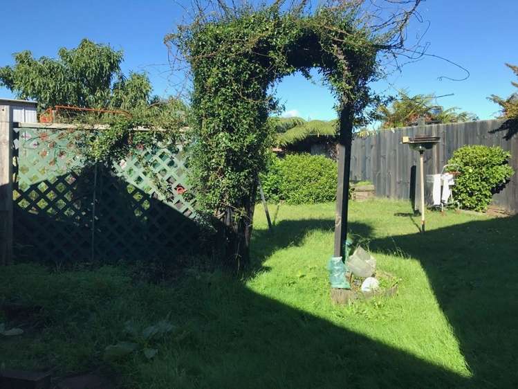 14c Grey Street Glenholme_7