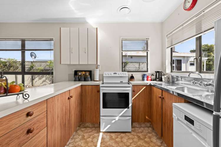 2/83 Douglas Mclean Avenue Marewa_7