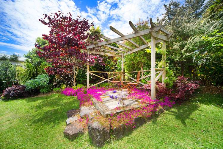 54 Stott Avenue Birkdale_4