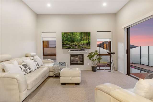 11 and 7 Kissling Terrace Pyes Pa_4