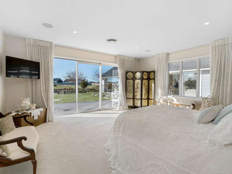 5 Westmere Mews West Melton_12