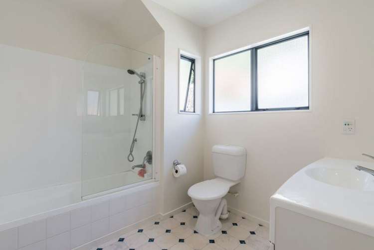 17a Furlong Crescent Churton Park_16