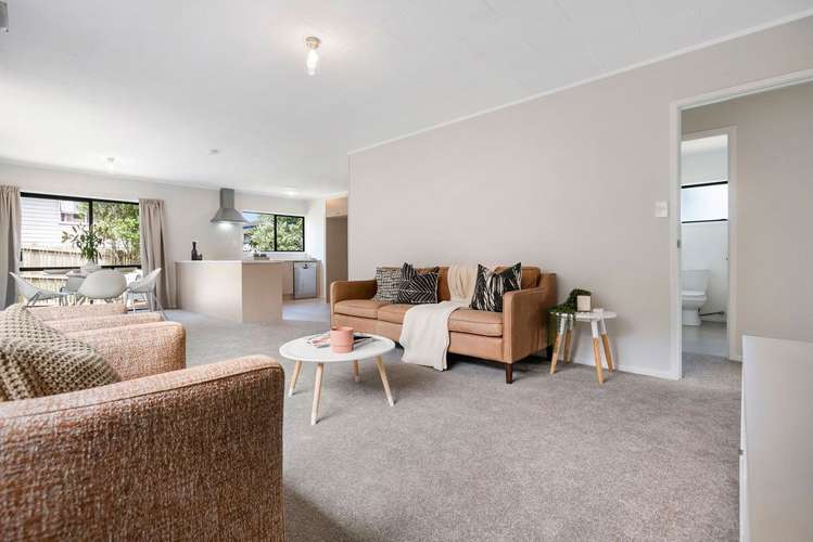 1/11 Kupari Place Totara Vale_3