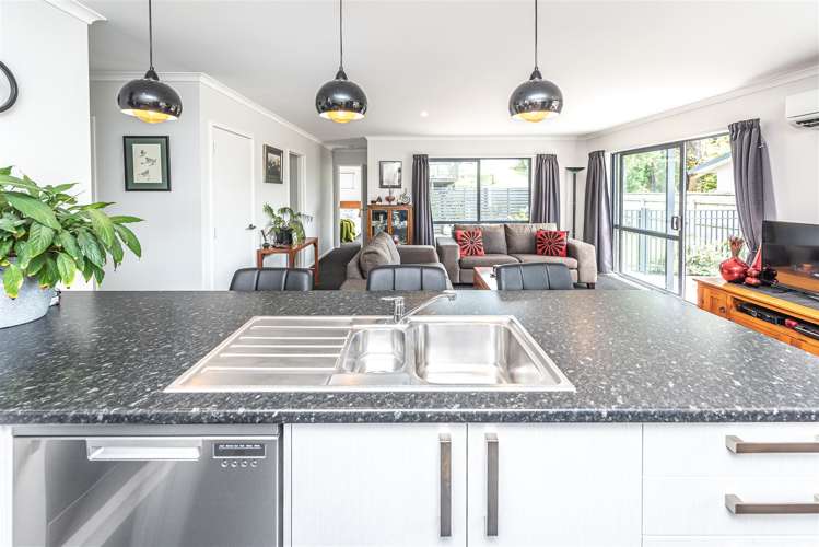 5 Buckingham Place Springvale_2