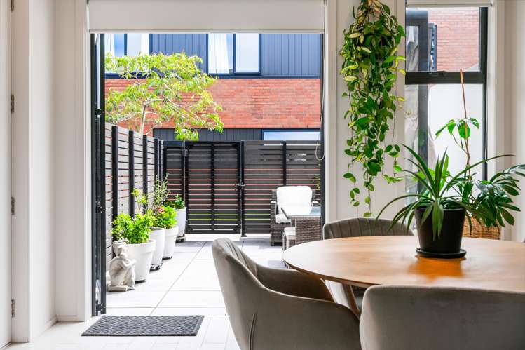 8/4 Stables Lane Silverdale_8