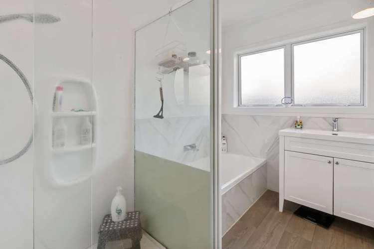 77 Hynds Road Gate Pa_11