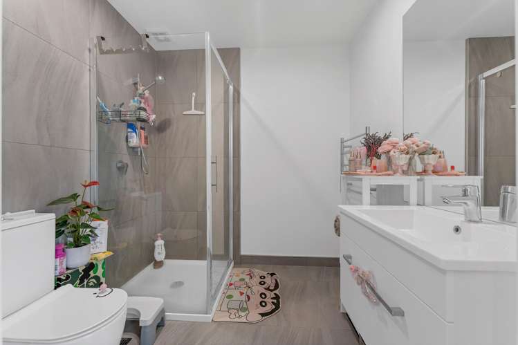 73 Helen Jenepher Lane_5