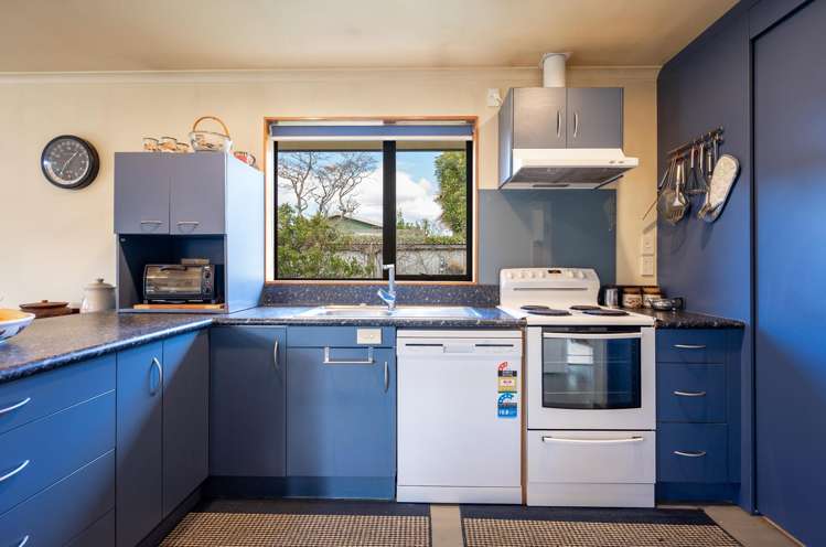 6 Whiting Drive Wakefield_6