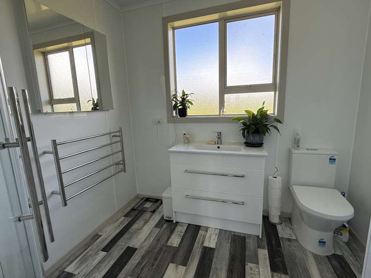 85 Allan Road Otautau_9