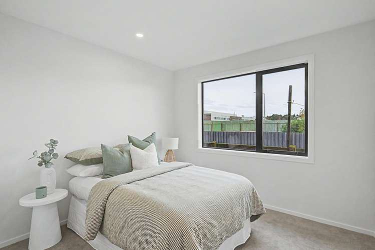 156 Kew Road Kew_12