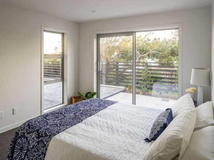 76a Kahu Road Paremata_10