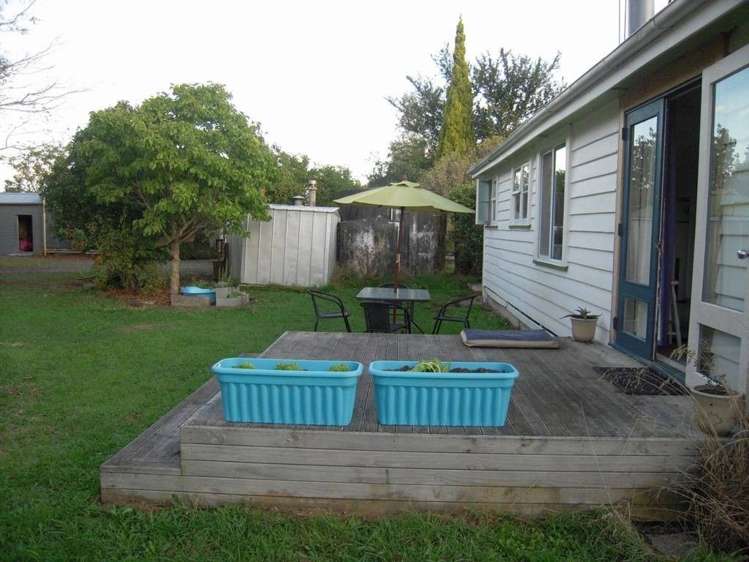 384 State Highway 2 Opaki_14