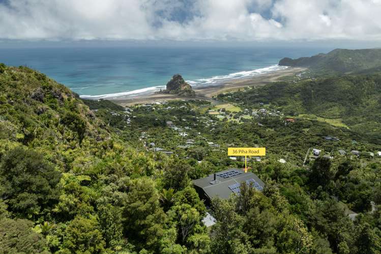36 Piha Road Piha_28