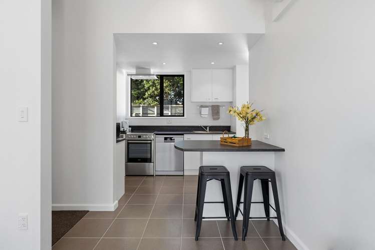 2/67A St Albans Street St Albans_6