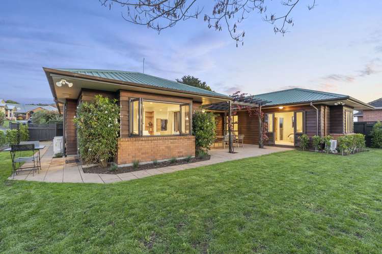 3 Fallsbrook Lane Mangere Bridge_1