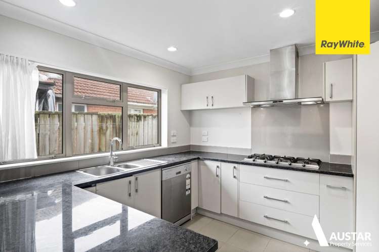 82 Oakdale Road Mount Roskill_10