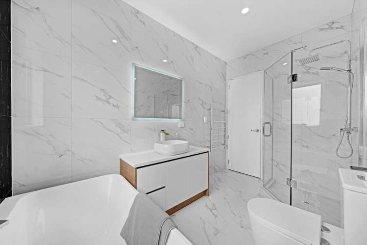 82 Koromeke Street Flat Bush_23