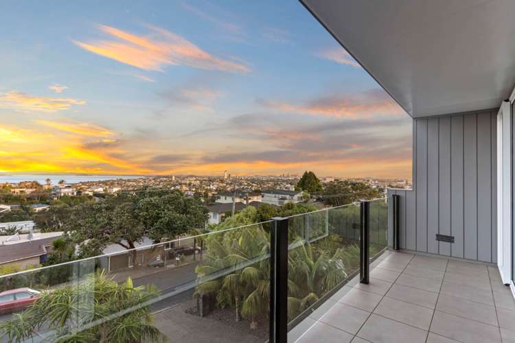 5 Parr Terrace Castor Bay_25