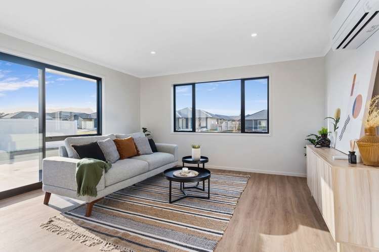 98 Kaurinui Crescent One Tree Point_5