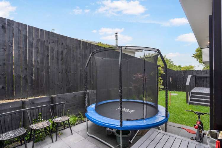 8b Edgar Pearce Place Howick_14