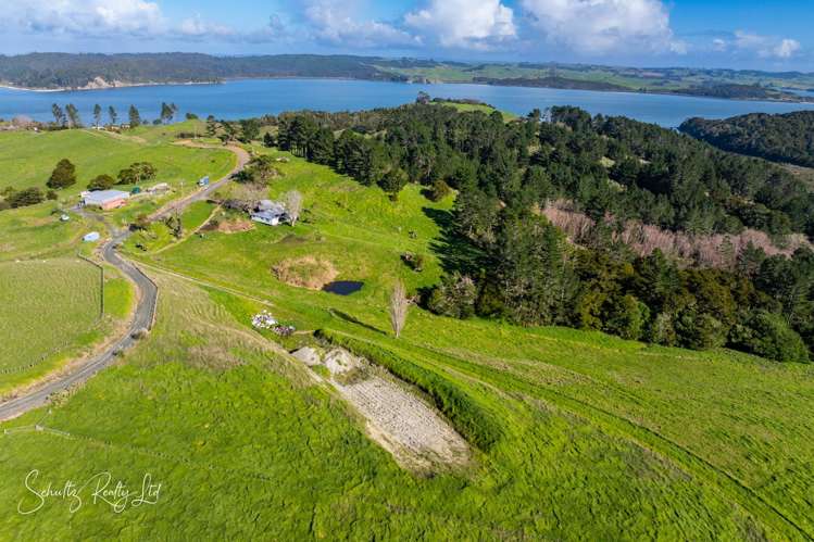 Massey Road Maungaturoto_27