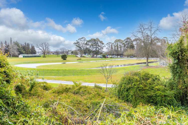 15 Allenby Street Bader_13