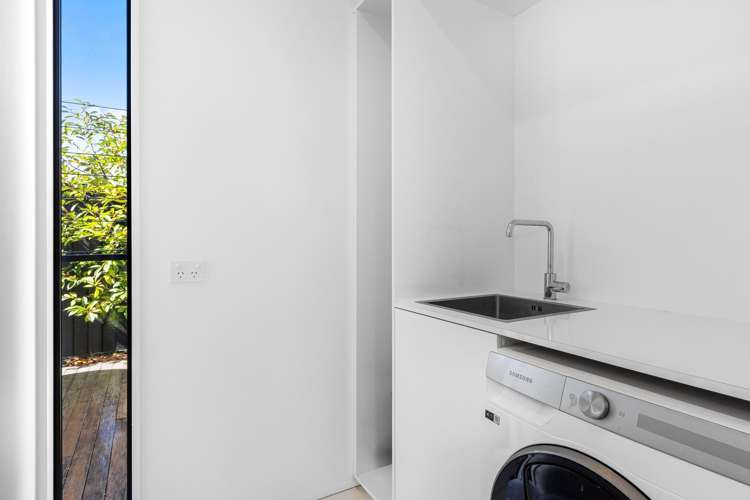 74 Merivale Lane Merivale_15