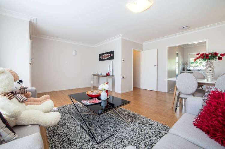 2/96 Titirangi Road New Lynn_2