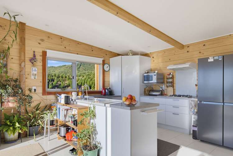 325 Forest Creek Road Stanley Brook_2