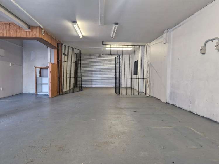 15 Lake road Frankton_8