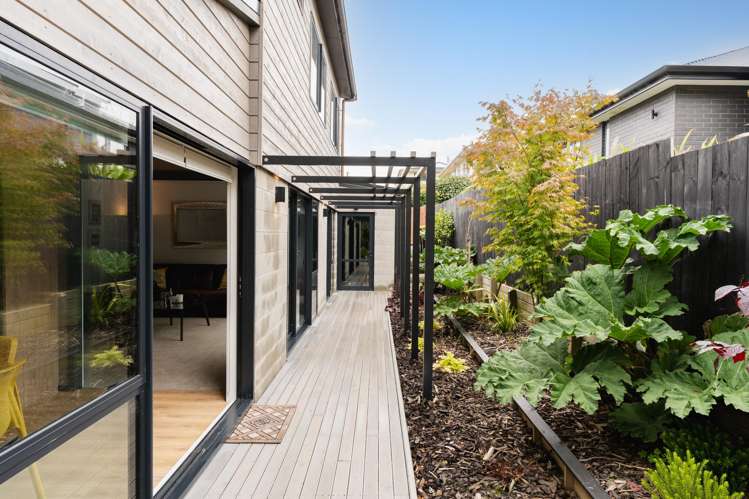 3a Ferntree Drive Wakari_12