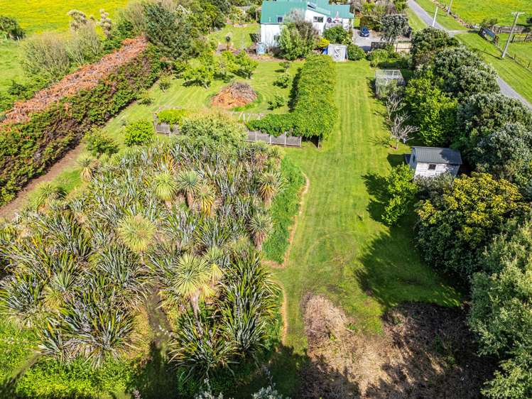 21A Atkinson Avenue Otaki Beach_8