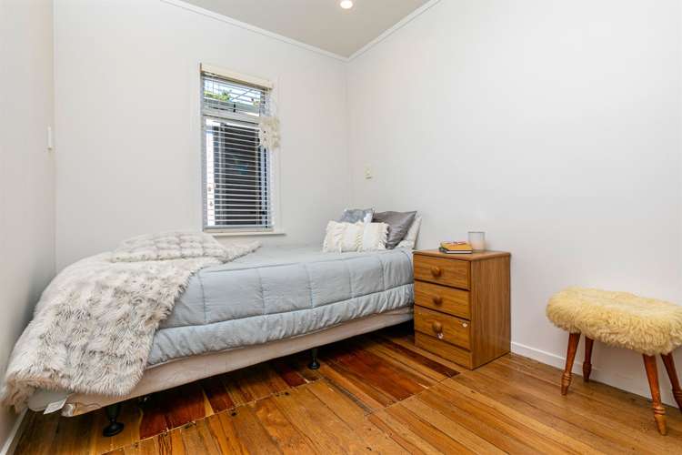 5 Remu Place Greenhithe_24