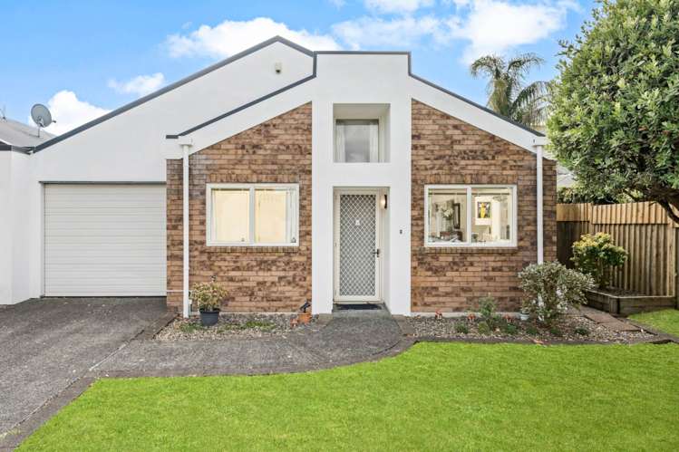 20 Vinograd Drive Te Atatu Peninsula_15