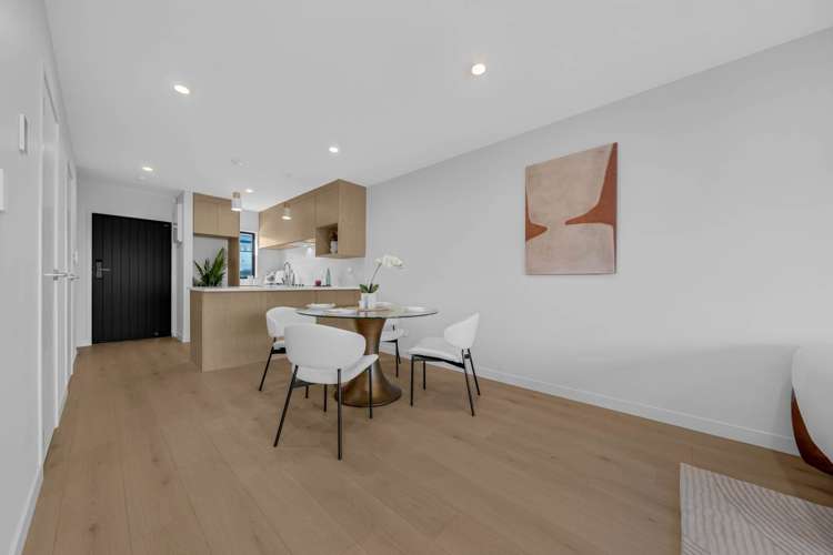 27 Awhi Lane Massey_18